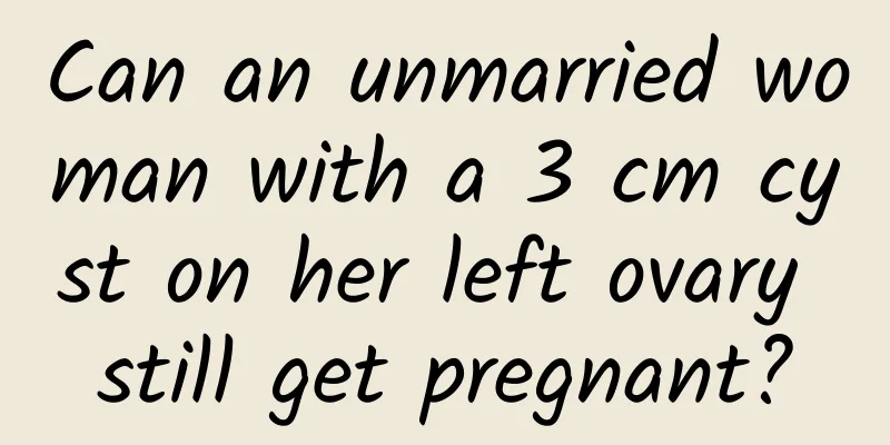Can an unmarried woman with a 3 cm cyst on her left ovary still get pregnant?